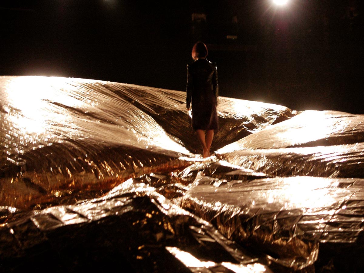 Yoshie Shibahara, SILLY PUTTY, 2010