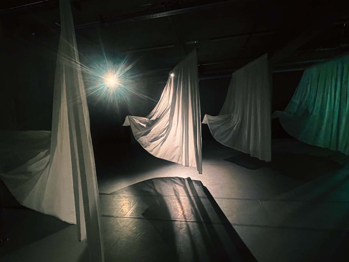 Yoshie Shibahara, ZEITGRENZRAUMMASCHINE 
時間境界空間神託機, 2024
